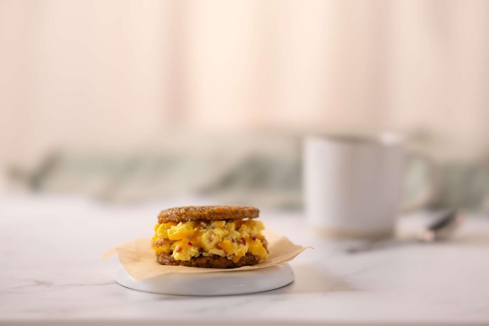 Drury Inn & Suites غينزفيل، فلوريدا المظهر الخارجي الصورة